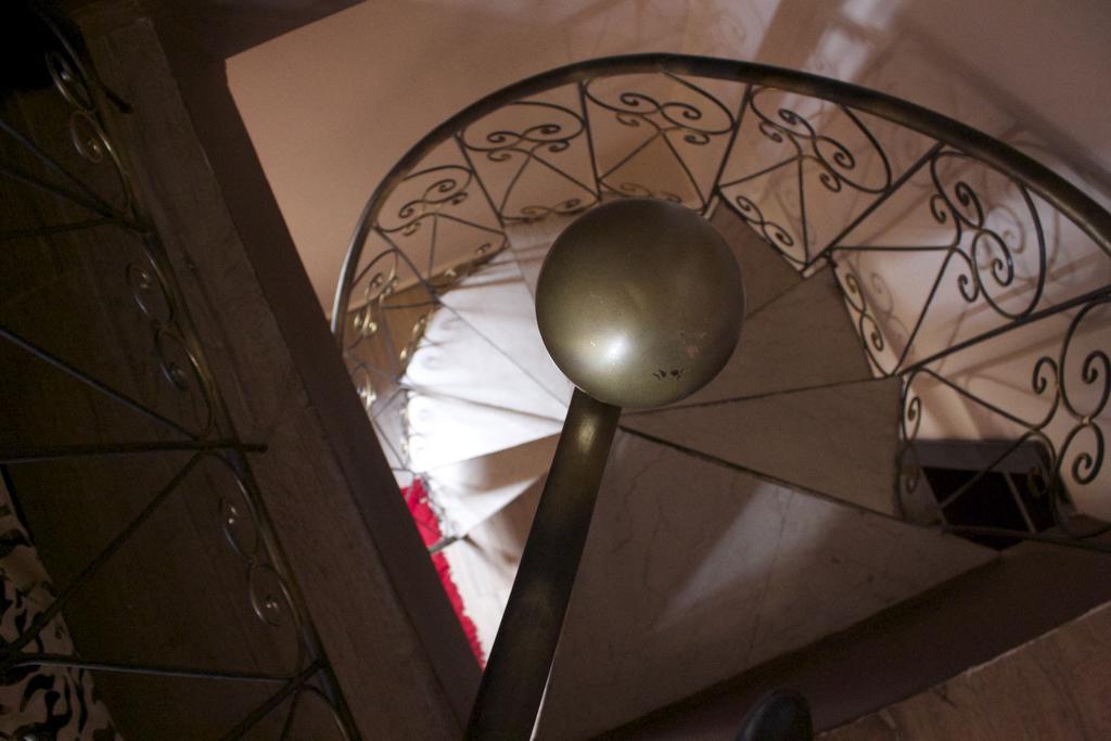 Collier De La Colombe Hotel Meknès Quarto foto